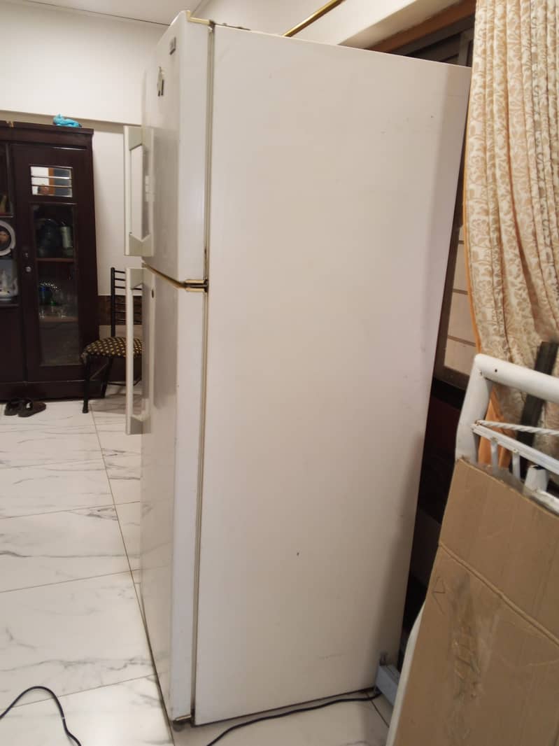 Refrigerator 1