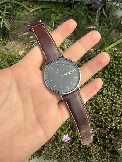 DW danial wellington watch