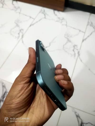 Apple iPhone 16 plus jv