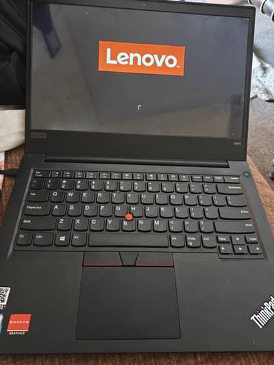 Thinkpad E480 i5 8 th gen ddr4, 2gb Rx550, excellent condition