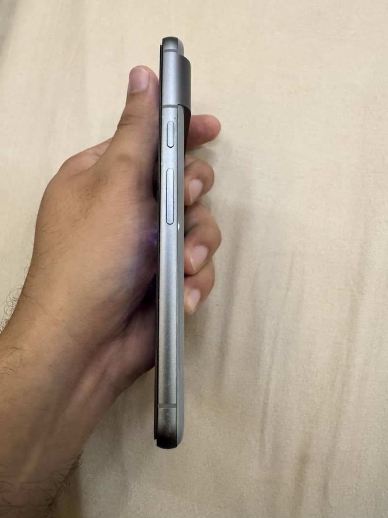 Google Pixel 8 8
