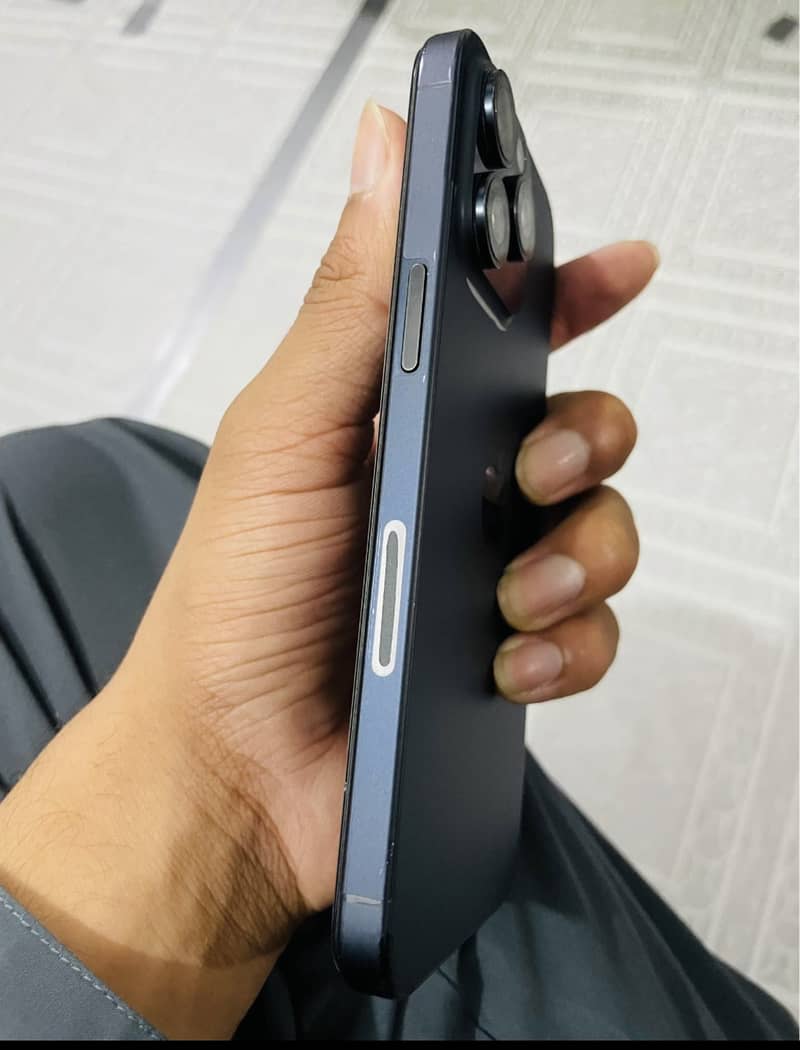 Apple iPhone 14 Pro 0