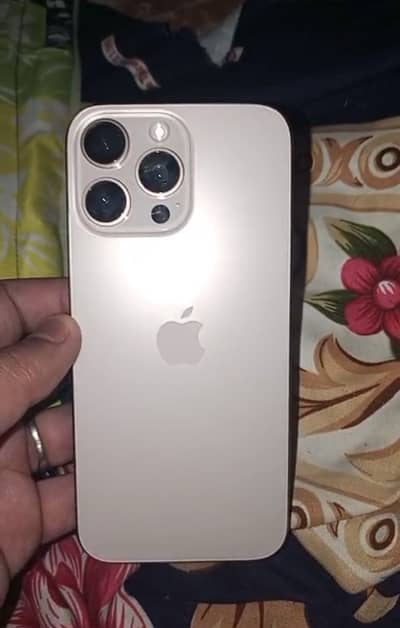 Apple iPhone 16 Pro Max