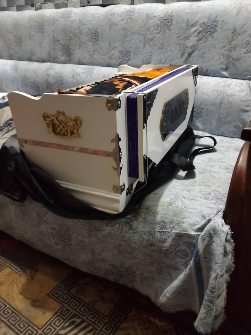 Harmonium 2