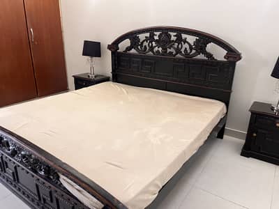 Pure sheshaim wood