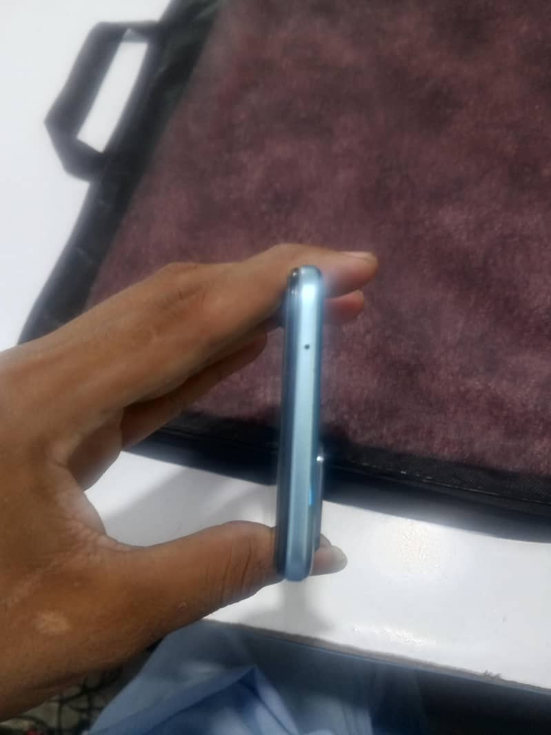 OPPO A73 4
