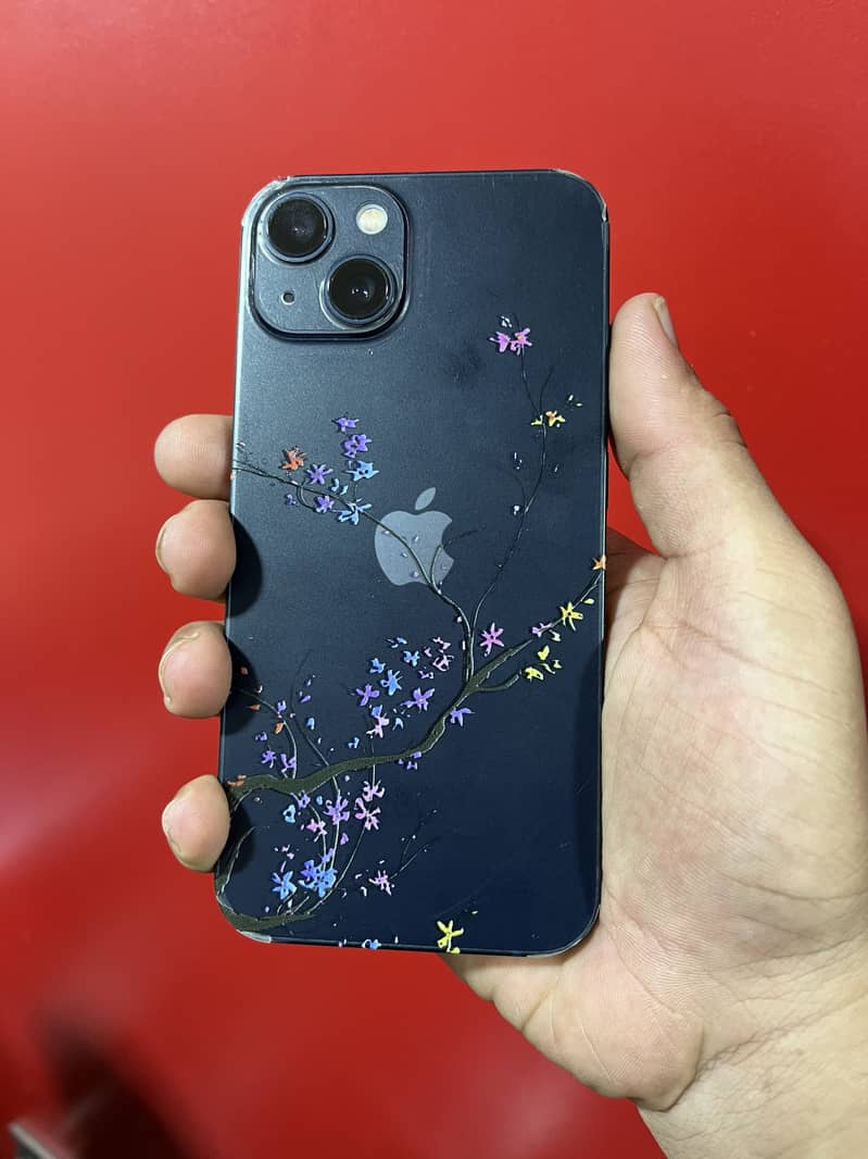 Apple iPhone 13 2