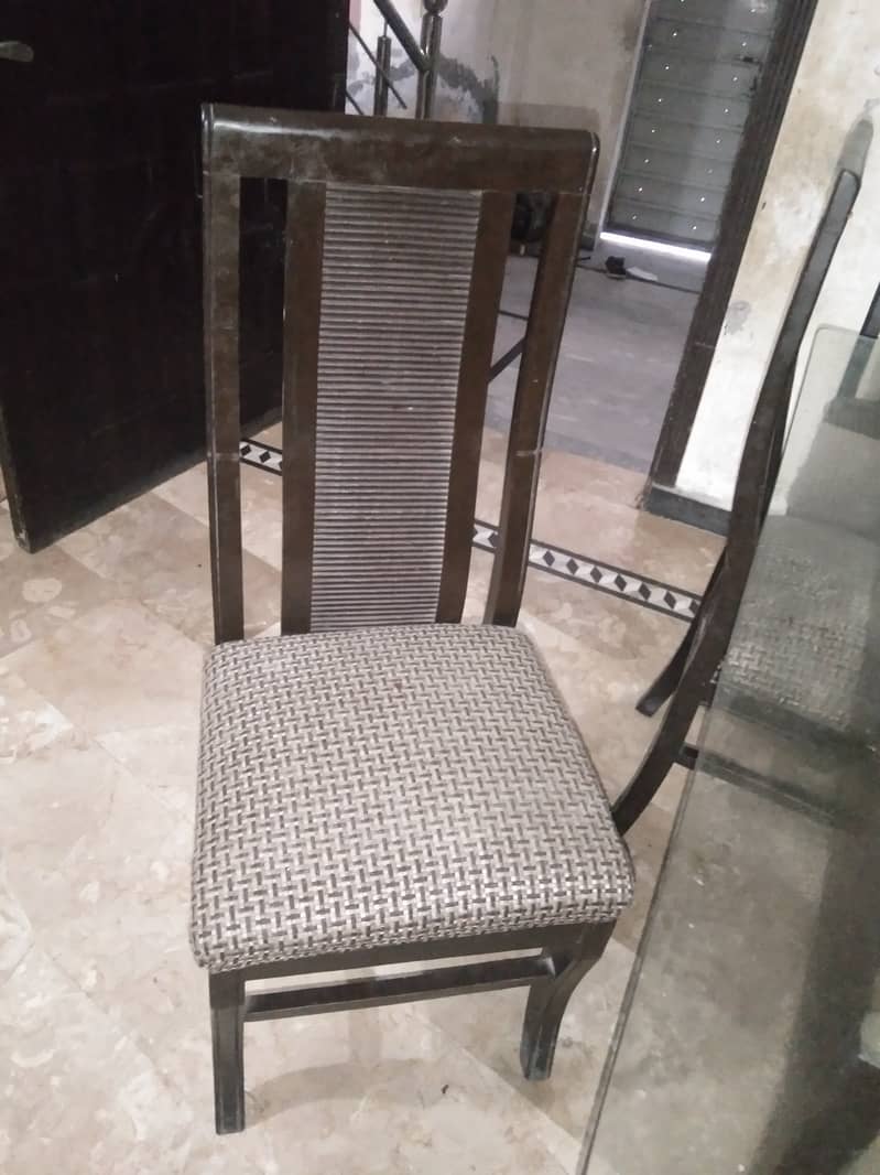 Dining table set 0