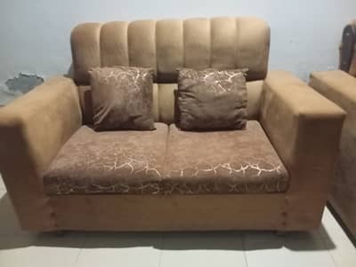 Elegant  6 Seater Brown Fabric Sofa – Comfortable & Stylish