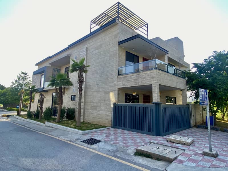 Exceptional Home, Exceptional Value ! 2