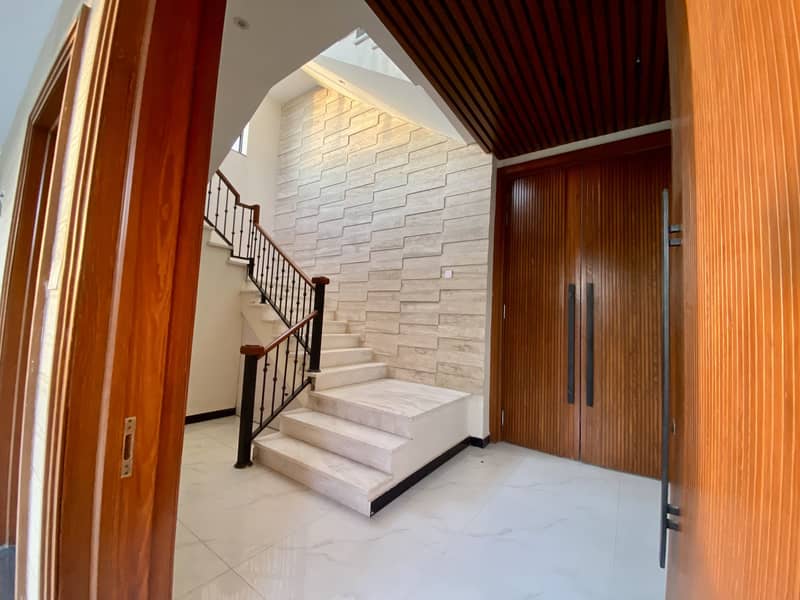 Exceptional Home, Exceptional Value ! 4
