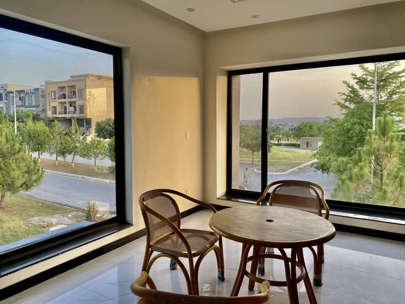Exceptional Home, Exceptional Value ! 11