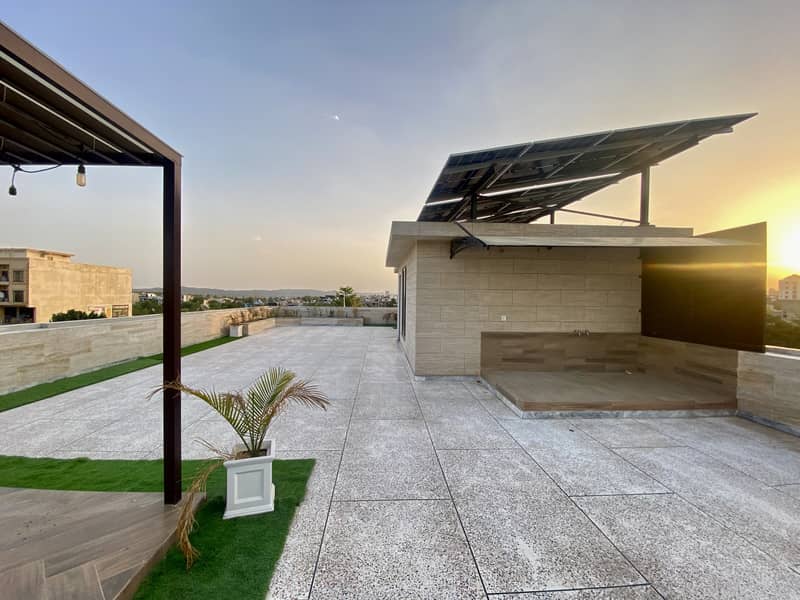 Exceptional Home, Exceptional Value ! 14