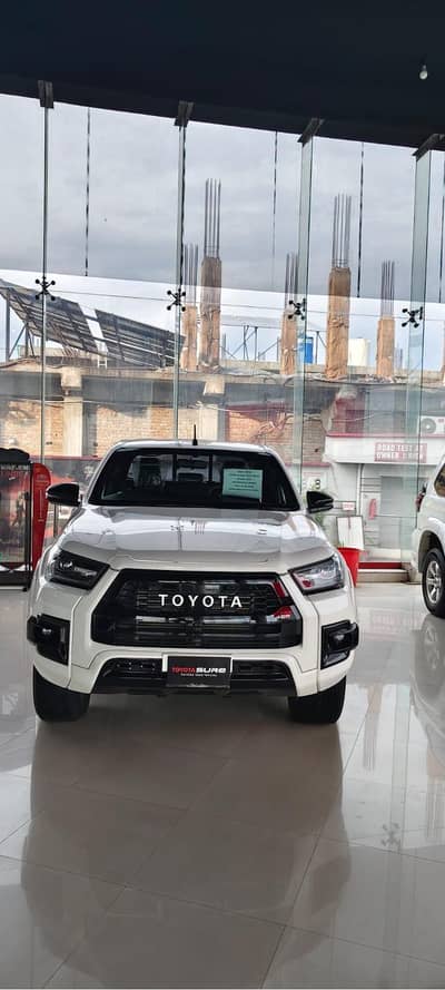 Toyota revo GRS