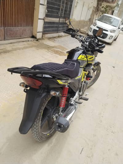 Honda CB150F New without Extra accessories