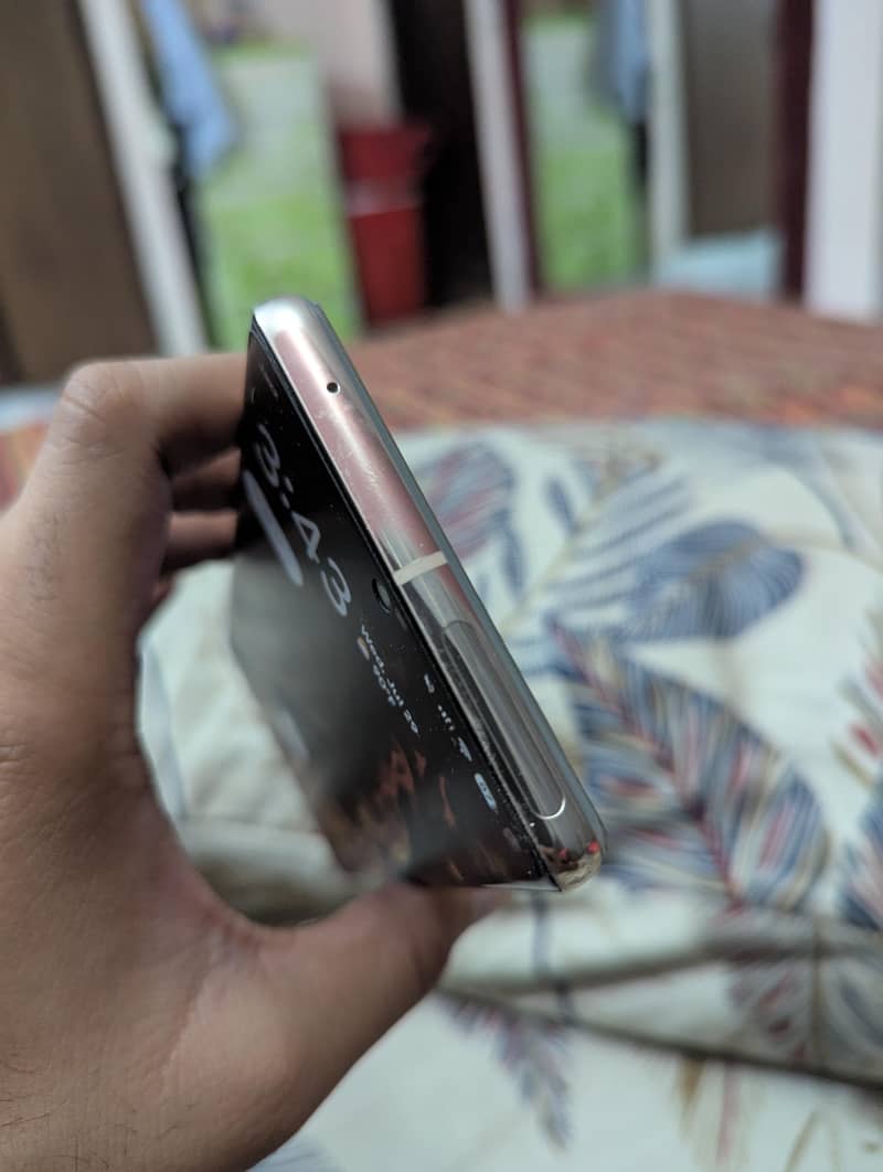 Google Pixel 7 pro 2