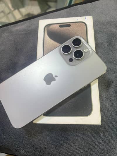 Apple iPhone 15 Pro Max
