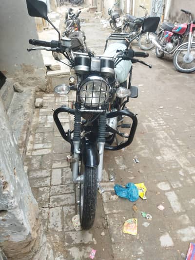 Suzuki GS 150 – 2022 Model | Alloy Rims | Hyderabad Registered