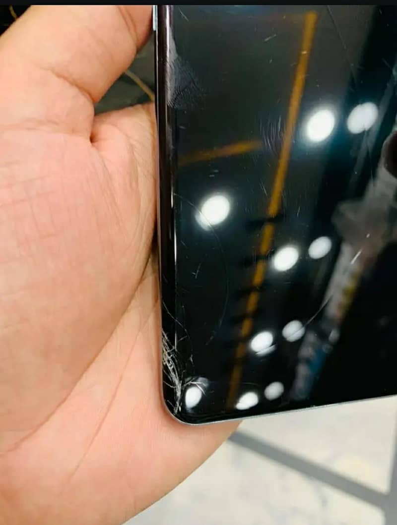 One Plus 9 Pro 3