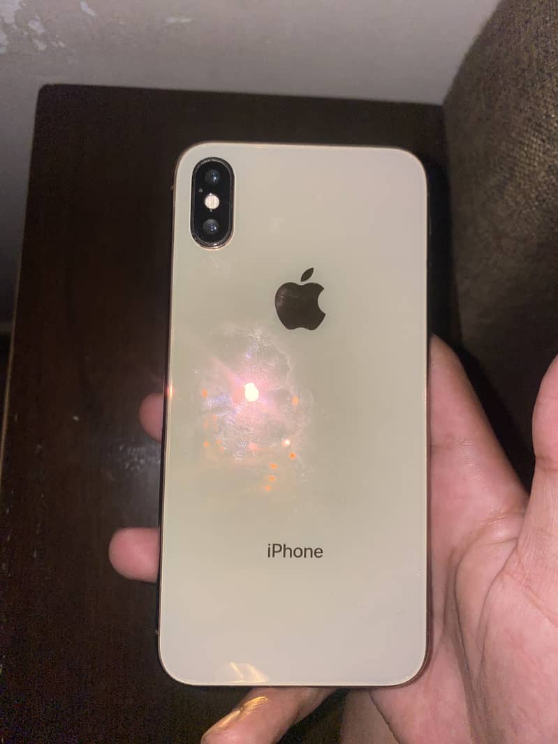 iPhone xs 4