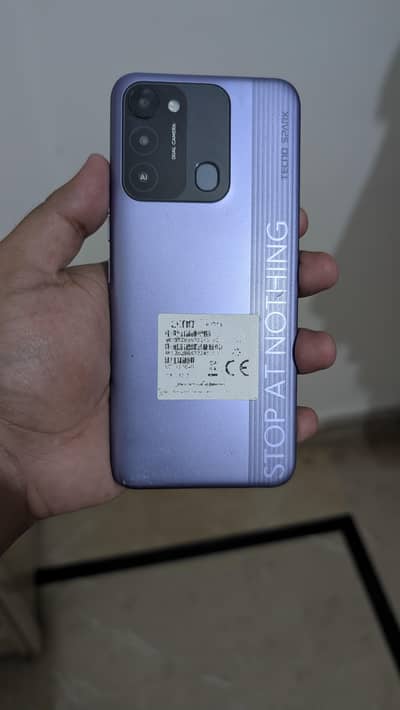 Tecno Spark 8C