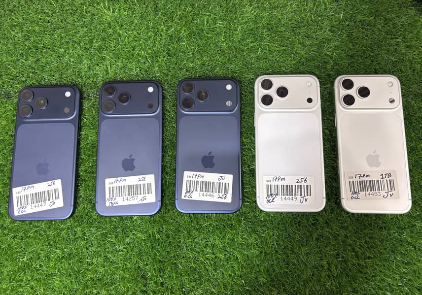 Apple iPhone 17 Pro Max 0