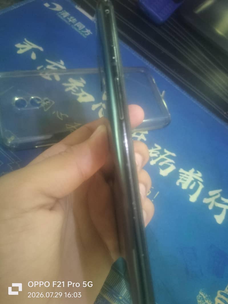 One Plus 6T 3