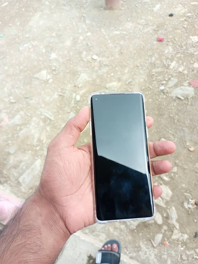 One Plus 8 5G 3