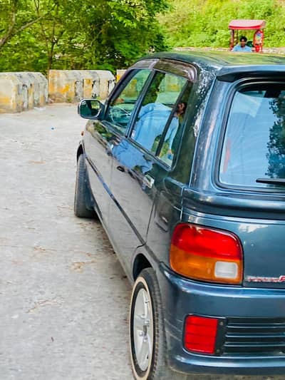 Daihatsu Cuore 2005