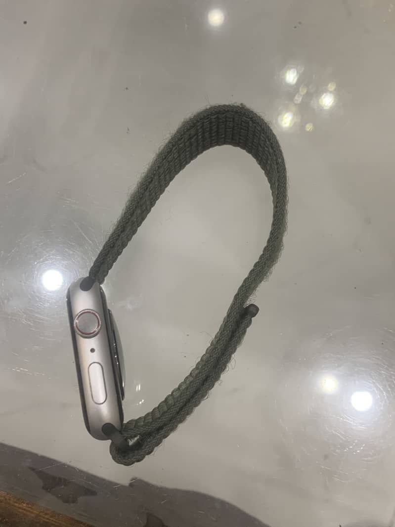 Apple watch 1