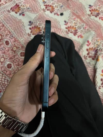 iPhone 14 (JV Model) – Excellent Condition & Budget Friendly!