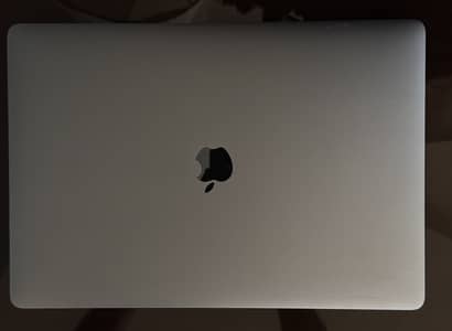 Apple MacBook Pro 15-inch (2018) – Space Gray