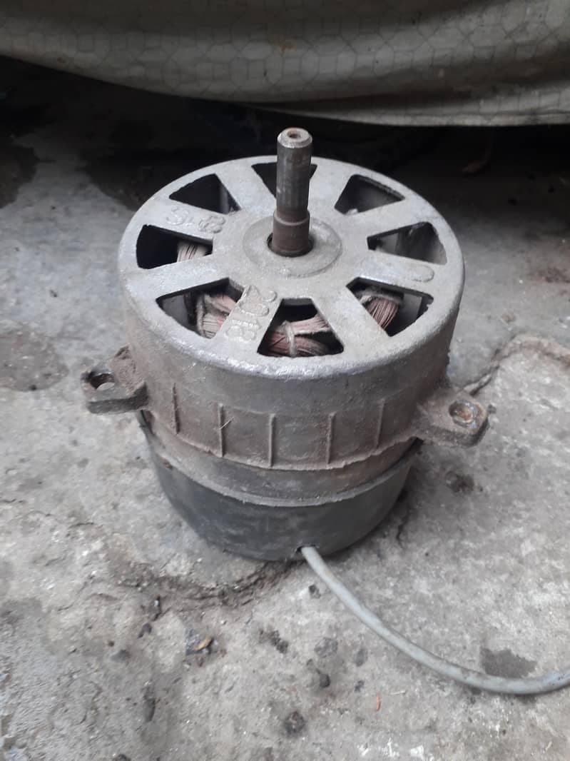 motor 1