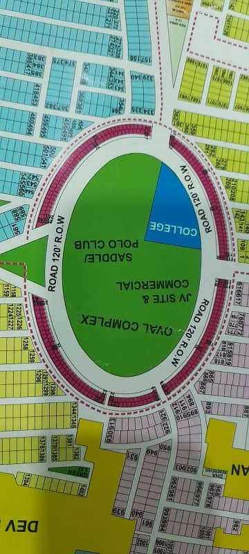 4 Marla commercial Oval zone 4 good investment