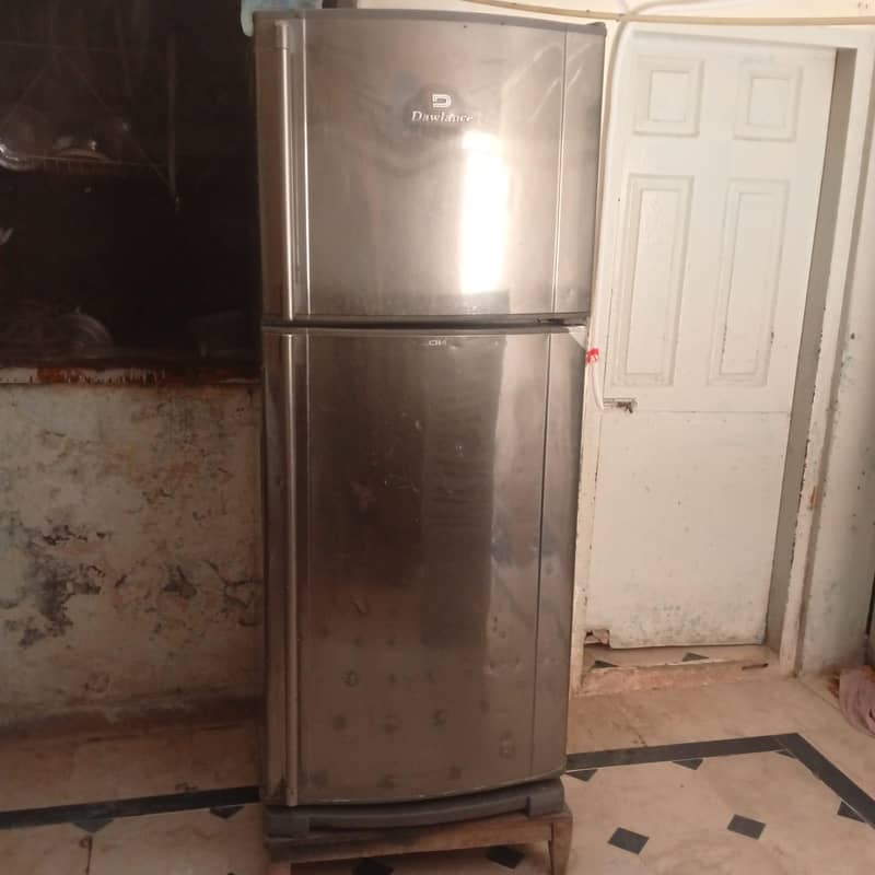 Dawlance fridge 0