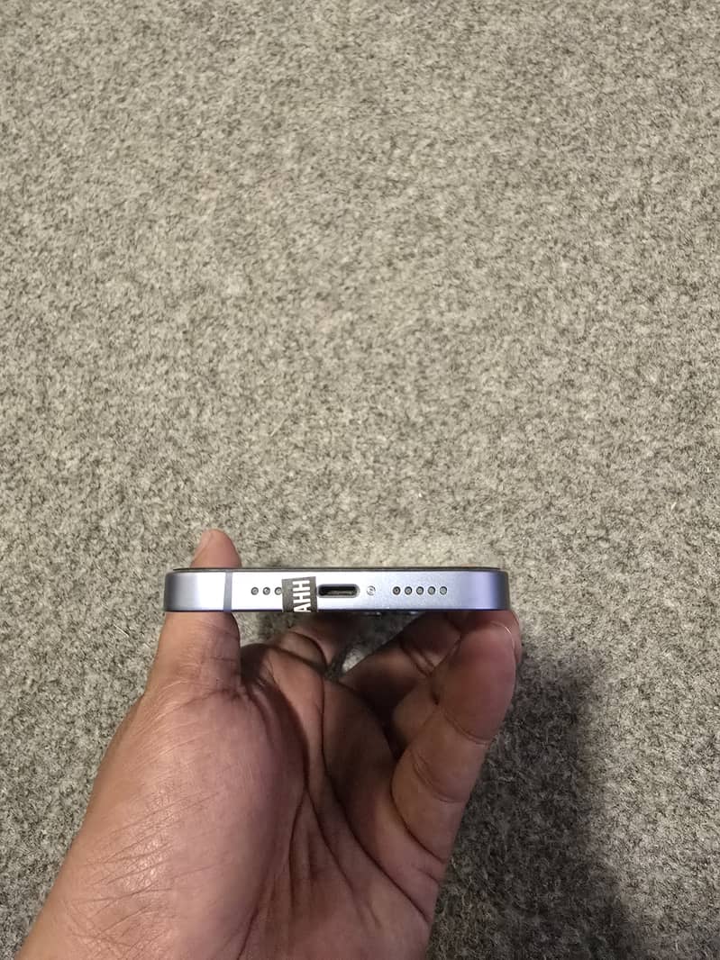 Apple iPhone 14 6