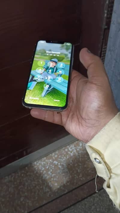 iphone 11 pro 64GB factory unlock