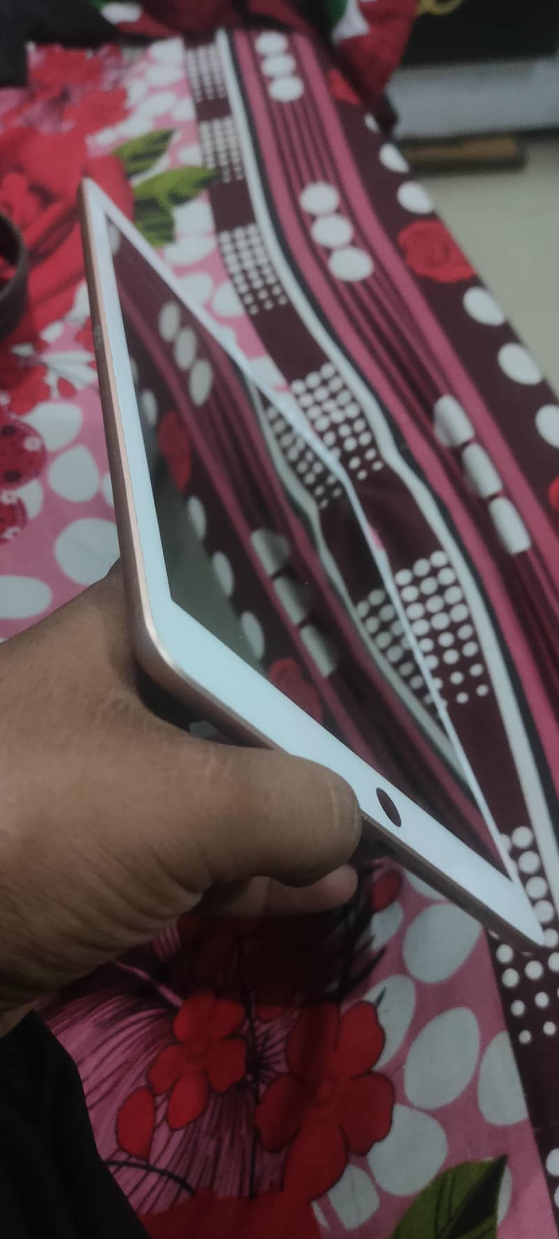 IPAD 8TH GENERATION 2