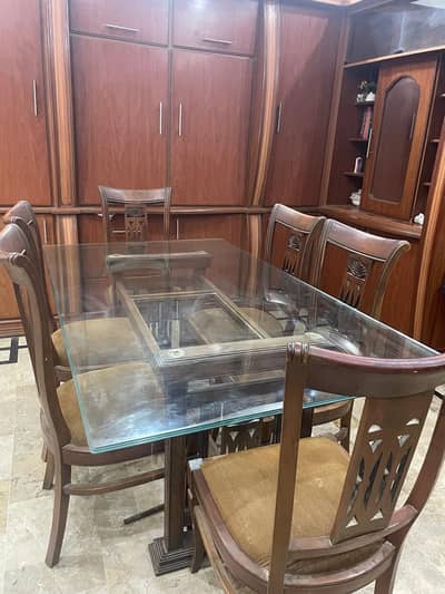 Dinning table with 6 wooden chairs