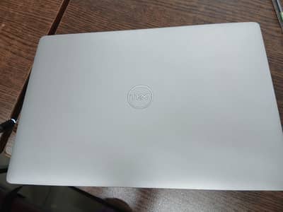 Del latitude 5310core I 5 v pro