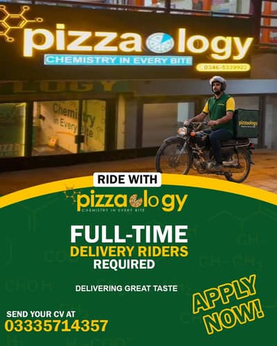 Islamabad g 11 markaz ma pizza shop pa food delivery rider Chey hn isl