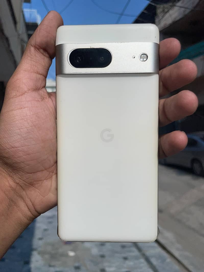 Google Pixel 7 5
