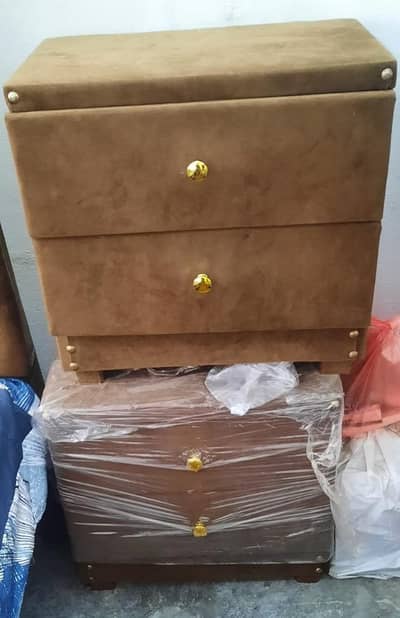 Bed & Wardrobe