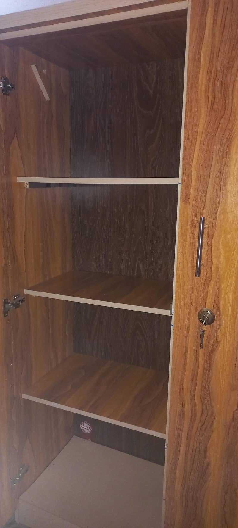 Cupboard/Wardrobe 3