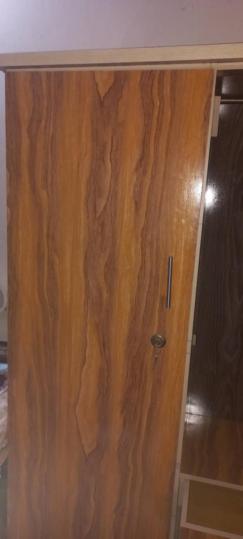 Cupboard/Wardrobe 7