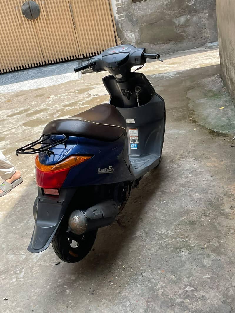 Suzuki 2