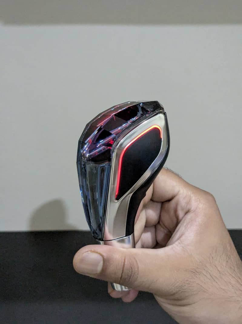 Custom Crystal Gear Knobs for All Models 2