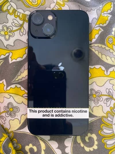 Apple iPhone 13