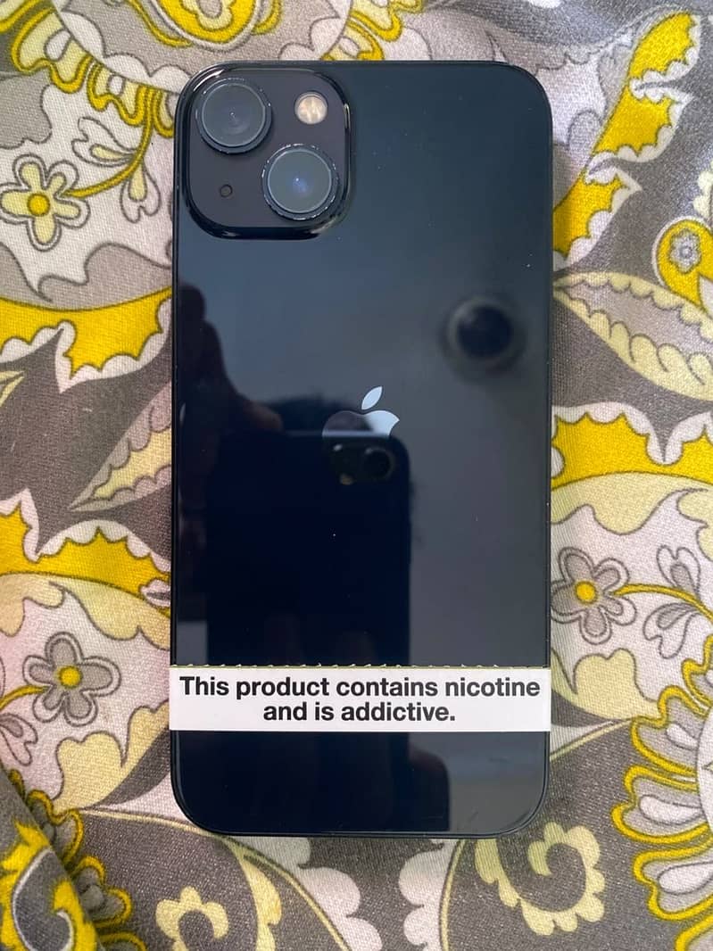 Apple iPhone 13 0
