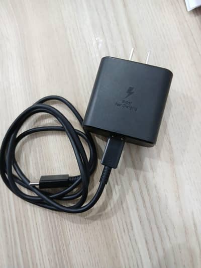 Samsung 45 W/WATT charger with cable 100% original box pulled stock